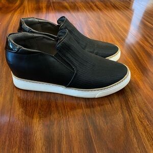 Dr Scholl’s  Women’s Black Slip-On  Shoes size 6.5